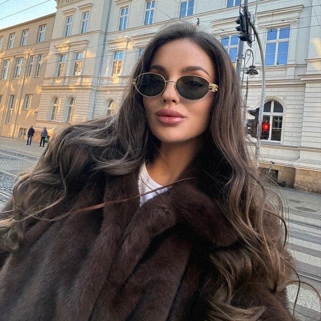 Winter Women's Lapel Long-sleeved Soft Artificial Fur Effect Jacket Coat Fashionable Temperament Versatile