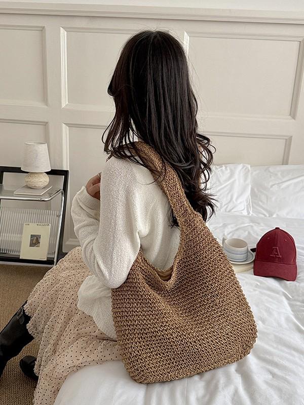 European & American Mori Style Single Shoulder Straw Woven Bag - Casual, Versatile, Large Capacity Beach Holiday Bag.