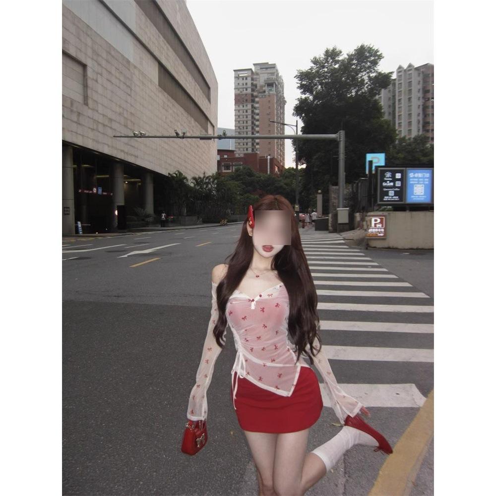 

Sexy Summer Mini Dress & Sunscreen Cardigan Set with Spaghetti Straps - Slimming Design S (up to 45kg)