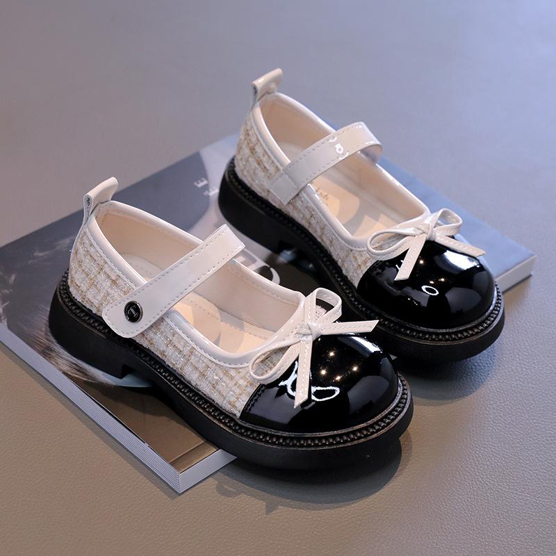 Girls' small leather shoes 2025 spring and autumn new middle-aged and older children's small fragrant wind soft sole black performance single shoes c