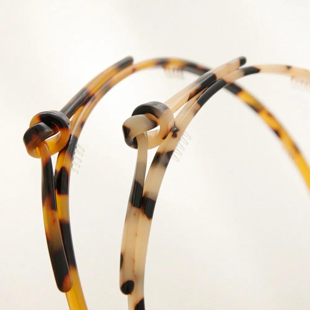 J Lauren Cellulose Leopard Print Pretzel Headband H01240
