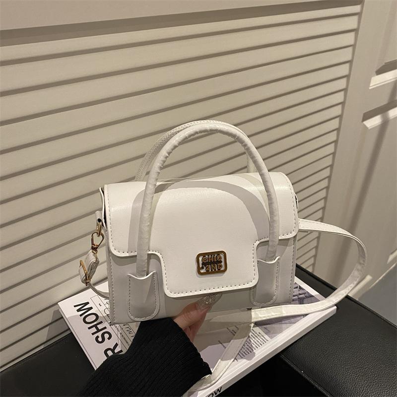 Fashion messenger bag women's bag new autumn niche small bag single shoulder handbag solid color small square bag
