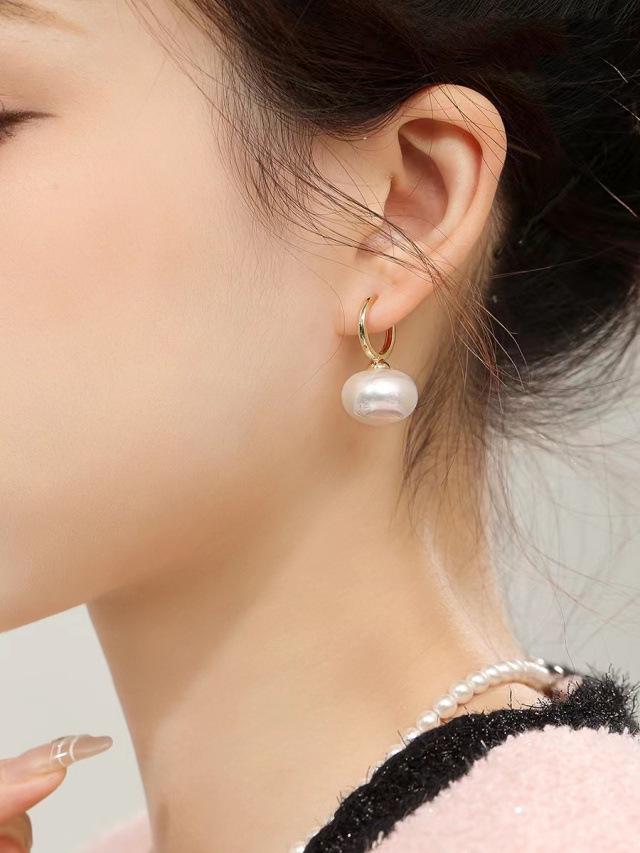 S925 Silver Needle Pearl Stud Earrings for Women