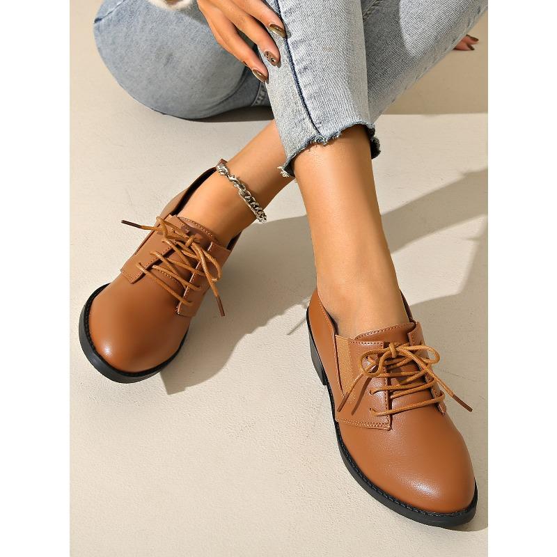 Fall 2025 New Thick-heeled Low-top Single Shoes Women's Plus-size Lace-up Retro Leather Shoes