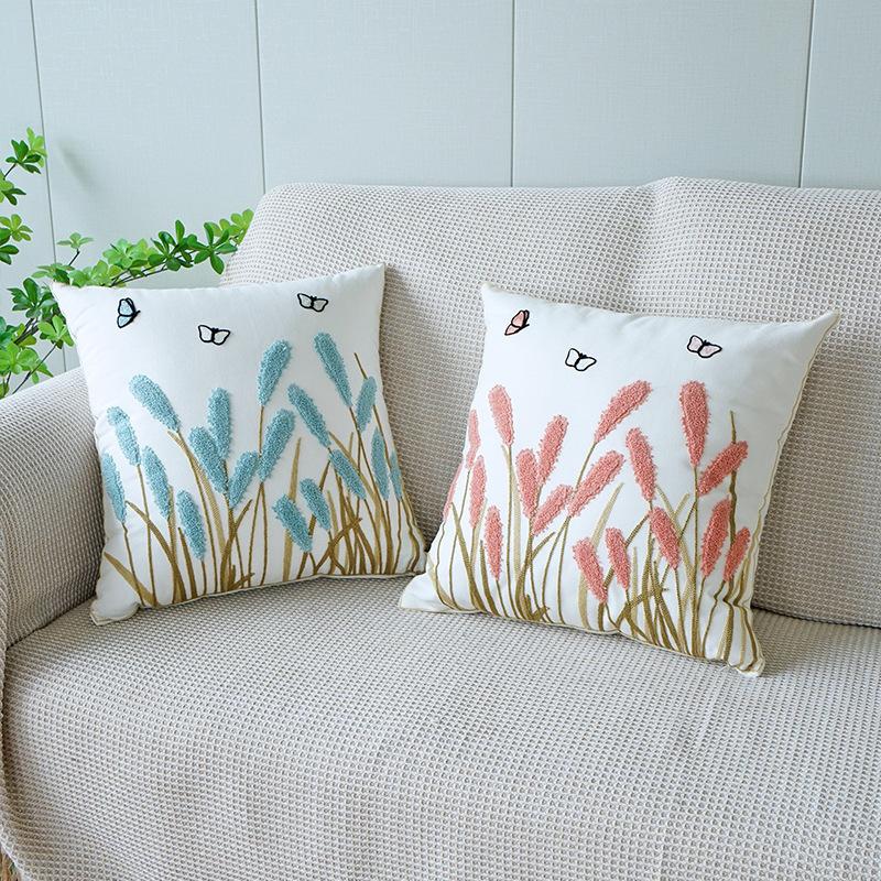 Farmhouse Grass Tufted Embroidered Throw Pillow Case Boho Flower Decorative Pillowcase Soft Cushion Cover for Sofa Bed Chair