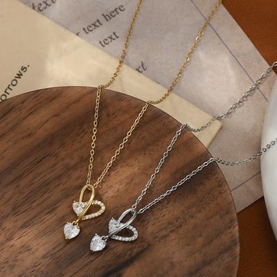 Necklaces Design Hollow Peach Heart Necklace Commuter Style Necklace for Women Charms Fashion Vintage Pendant Jewelry Popular Accessories