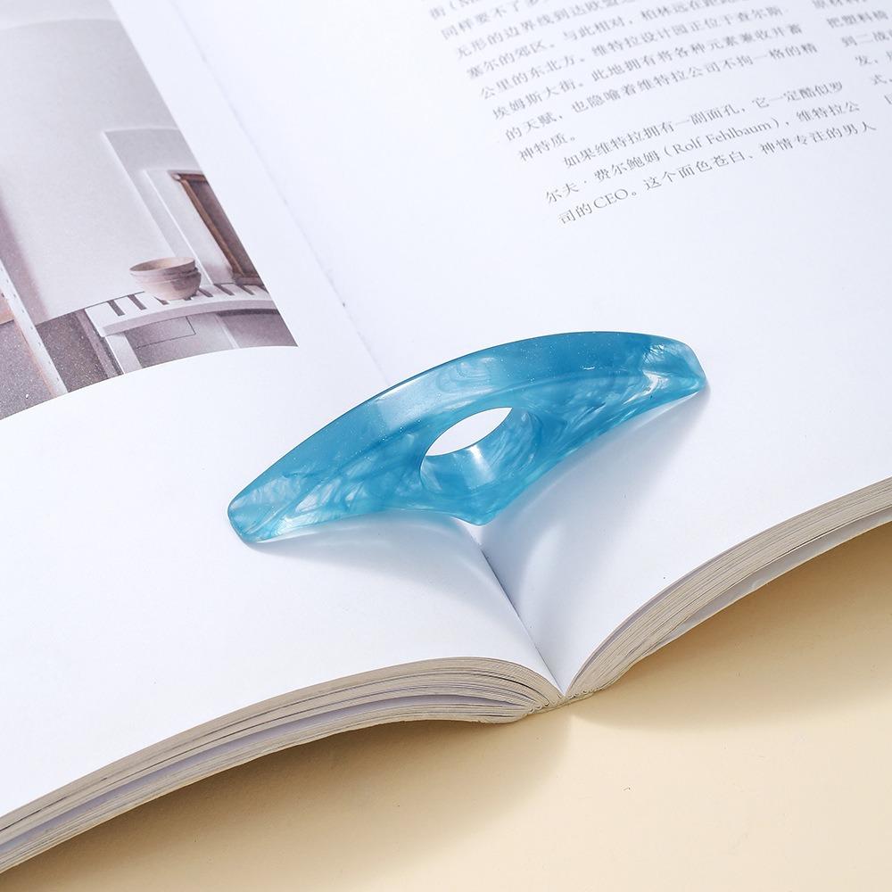Portable Convenient Thumb Book Page Holder 2cm Hole Elegant Reading Aids Easy To Use Marque Page Book Accessories Students