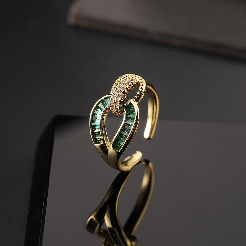 Vintage grandmother green gemstone ring zircon eye snake metal ring niche design temperament open ring