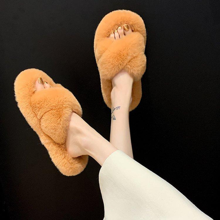 Women's Internet Celebrity Thick-soled Fur Slippers Women's Outerwear 2024 Autumn and Winter Cross Fur Slippers