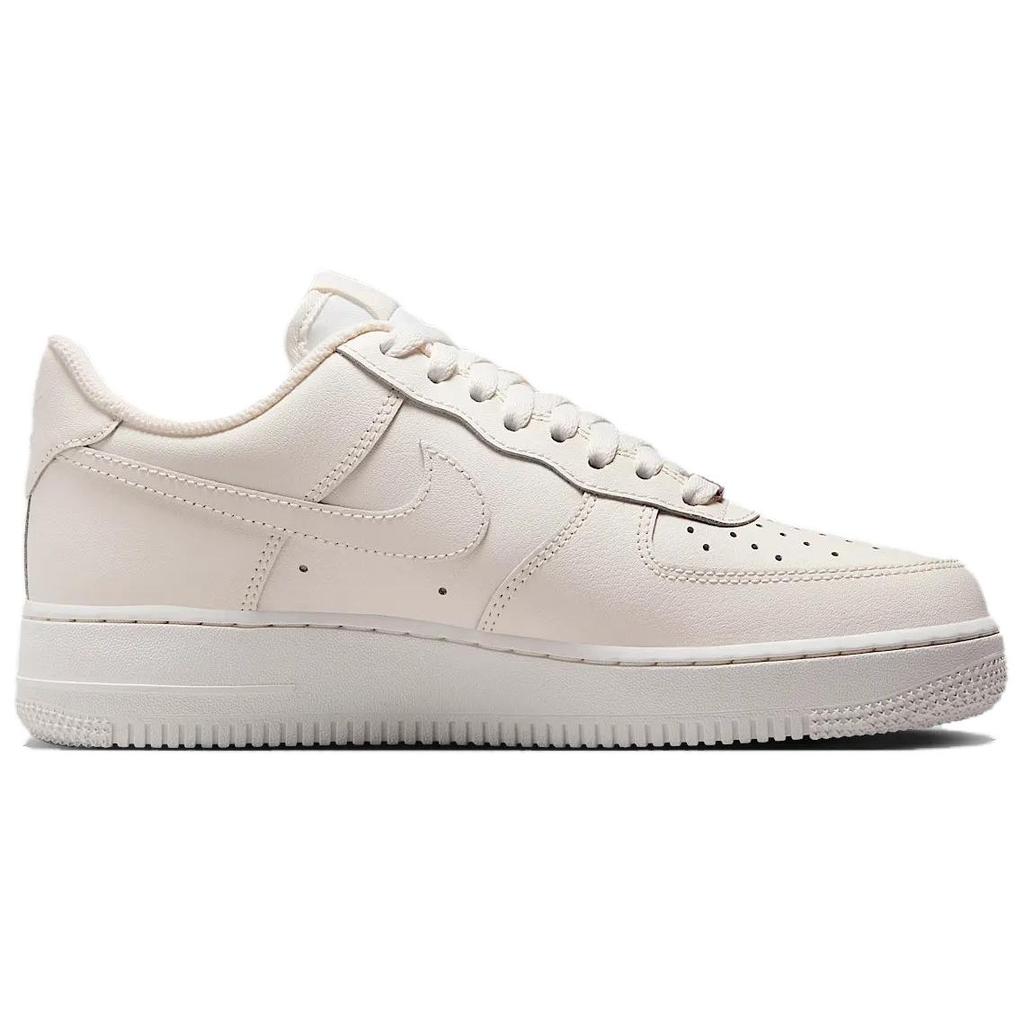 Nike Air Force 1 '07 LX IF1686-161