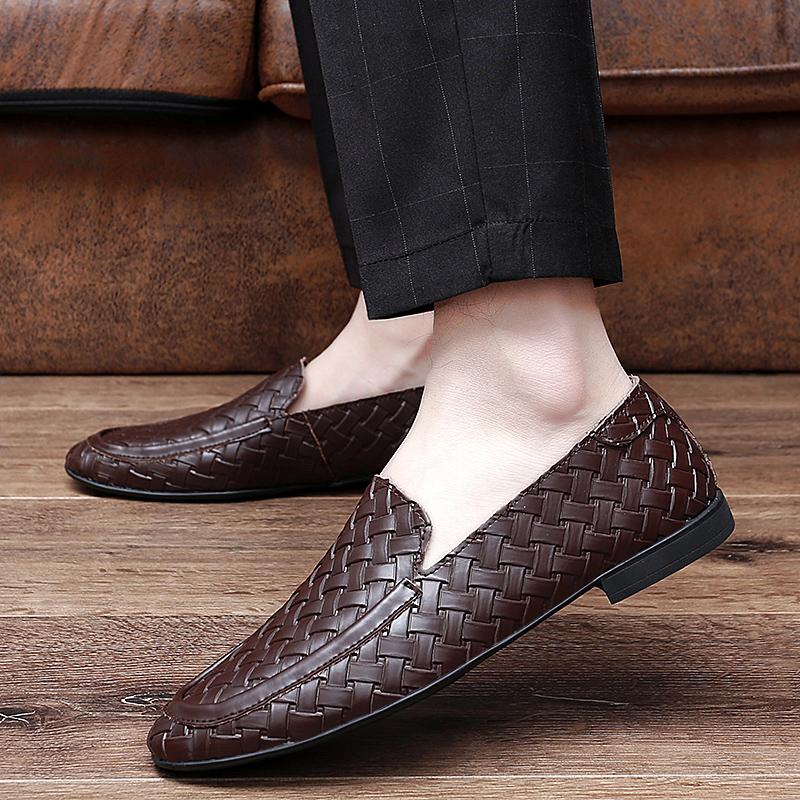 Fashion Luxury Brand Leather Mens Shoes Male Wedding Slip on Loafers Male Comfortable Slip on Moccasins Versatile Male Business Shoes