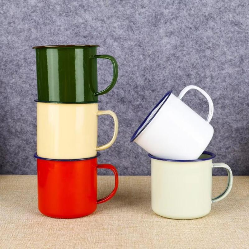 Retro-Stil Emaille-Tassen Rostfrei Individuell bedrucktes Logo Mehrere Größen Farben für Zuhause Camping Bürogebrauch