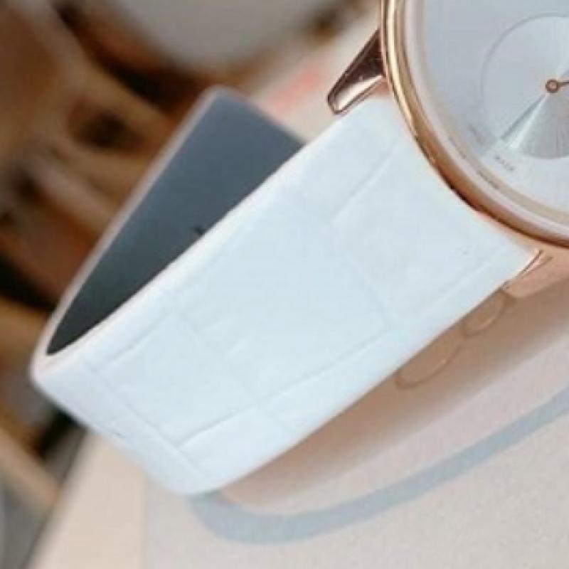 Женские кожаные часы CK Calvin Klein 31 мм с белой розой, простой - Main Image