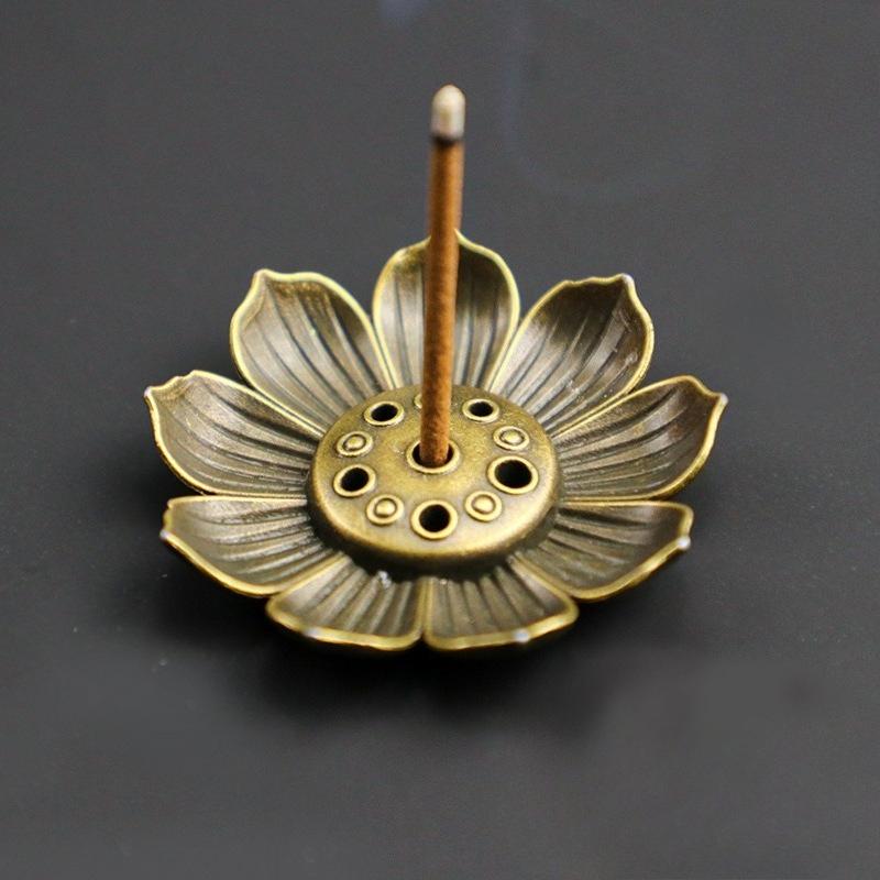 Kovový Zenový Lotosový Buddha Kadidelnice Difuzér na Kadidlo Stojan na Vonné Tyčinky Kadidelnice Buddhistická Aromaterapie Použití v Kanceláři Čajovně