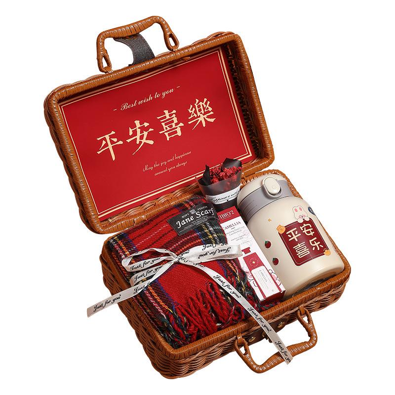 High-End Scarf Gift Box: Perfect Christmas or Birthday Gift for Girlfriend