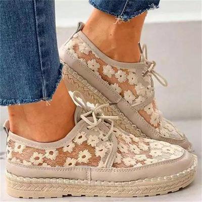 2023 Summer Daisy Embroidered Round Head Knitted Comfortable Flat Shoes Lace Up Mesh Single Shoes Summer Sandals