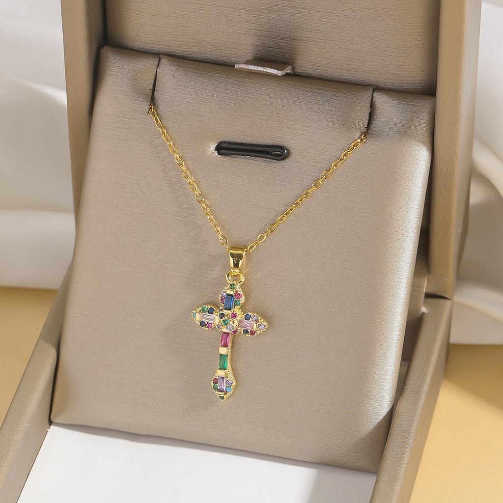 Hip Hop Cool Zircon Cross Necklaces for Women Men Fashion Stainless Steel Chains Shiny Cross Collar Jewelry Accessories Gifts