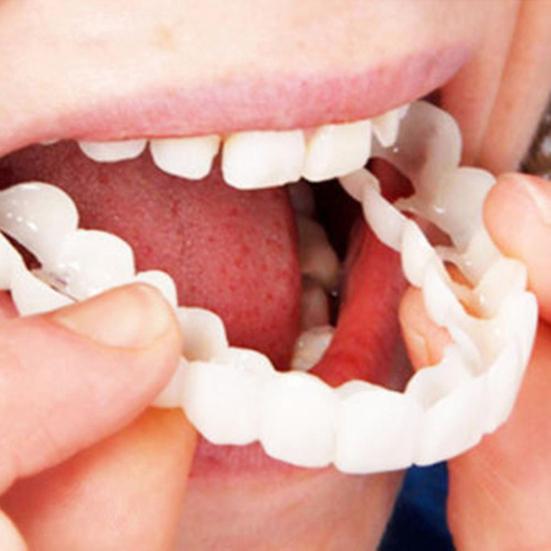2Pcs Silicone Simulation Upper Bottom Teeth Denture Whitening Fake Tooth Cover