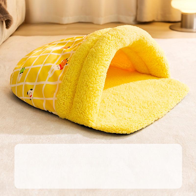 Pantuflas rosas con estampado completo de animales juguetones Nido para gato Cálido y grueso Mascota Gato Mascota electrónica Nido para gato en otoño e invierno