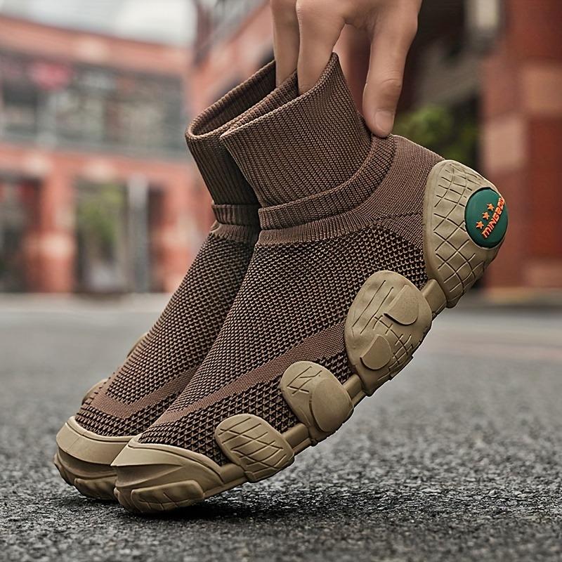 New Summer Breathable Hollow Mesh Shoes, Casual Sports Shoes, Fashionable And Versatile Men'S Shoes