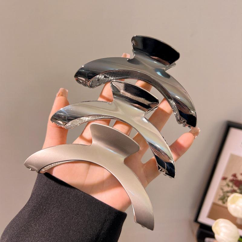 New Vintage Arch Hair Claws for Women Girls Metal Hair Clips Crab Korea Style Shark Clamps Ponytail Hair Accessories Gifts