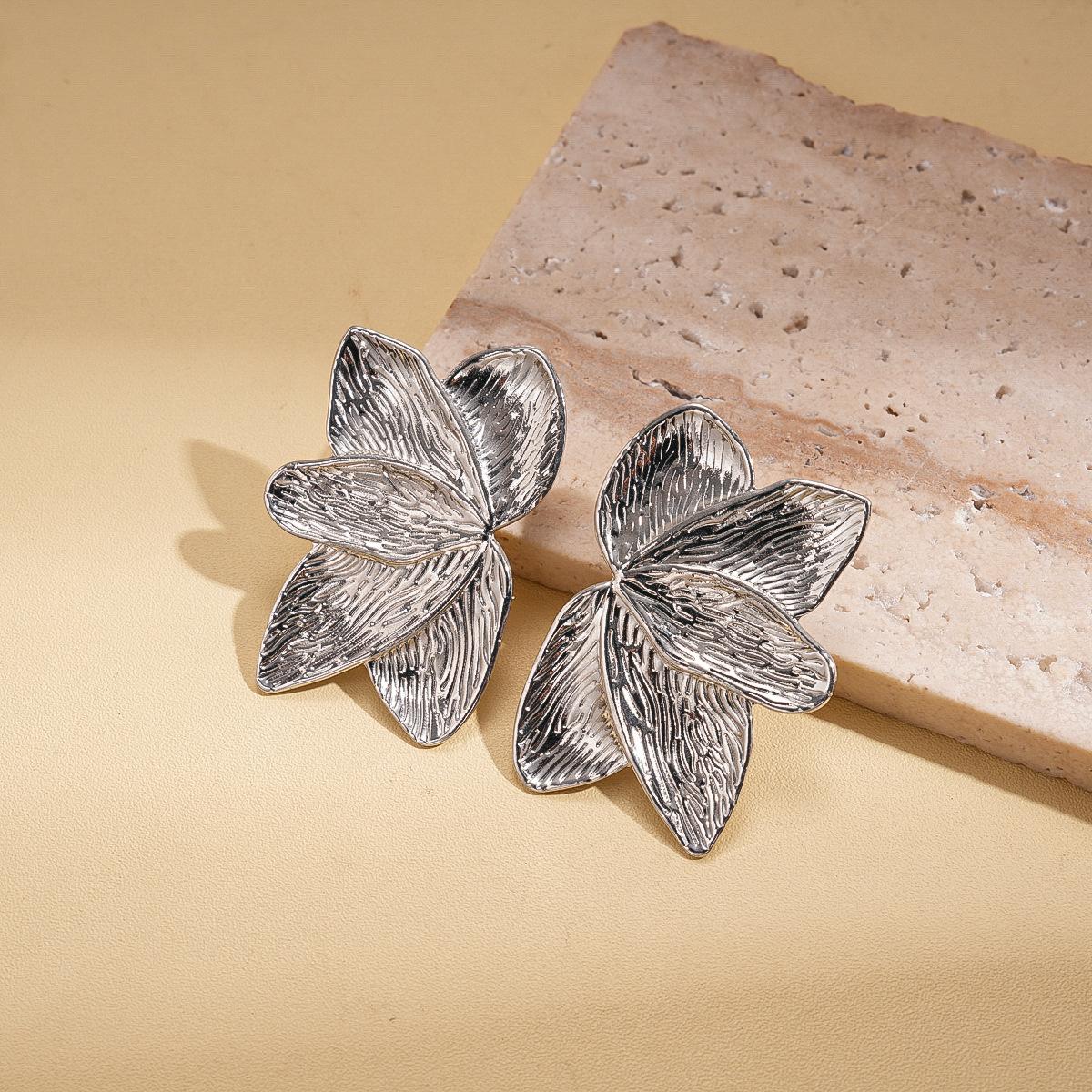 Блестящие металлические геометрические серьги-гвоздики преувеличенный дизайн нишевые серьги