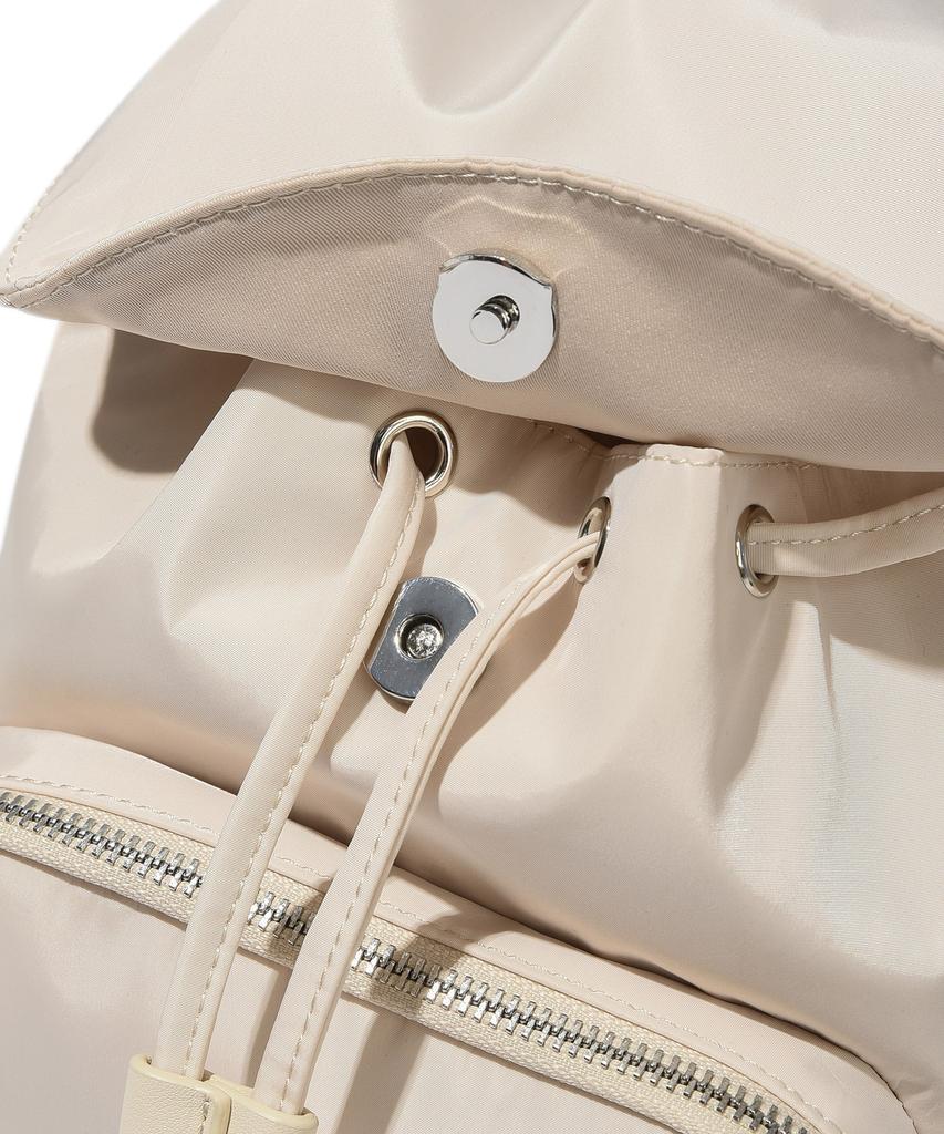 Wacky Willy Lily Cargo Backpack Small Ivory