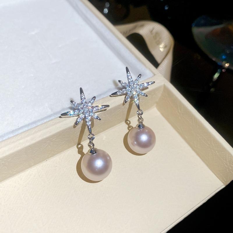 Super flash zircon mango pearl stud earrings necklace set, new light luxury and high-end sense, great-looking and exquisite jewelry.