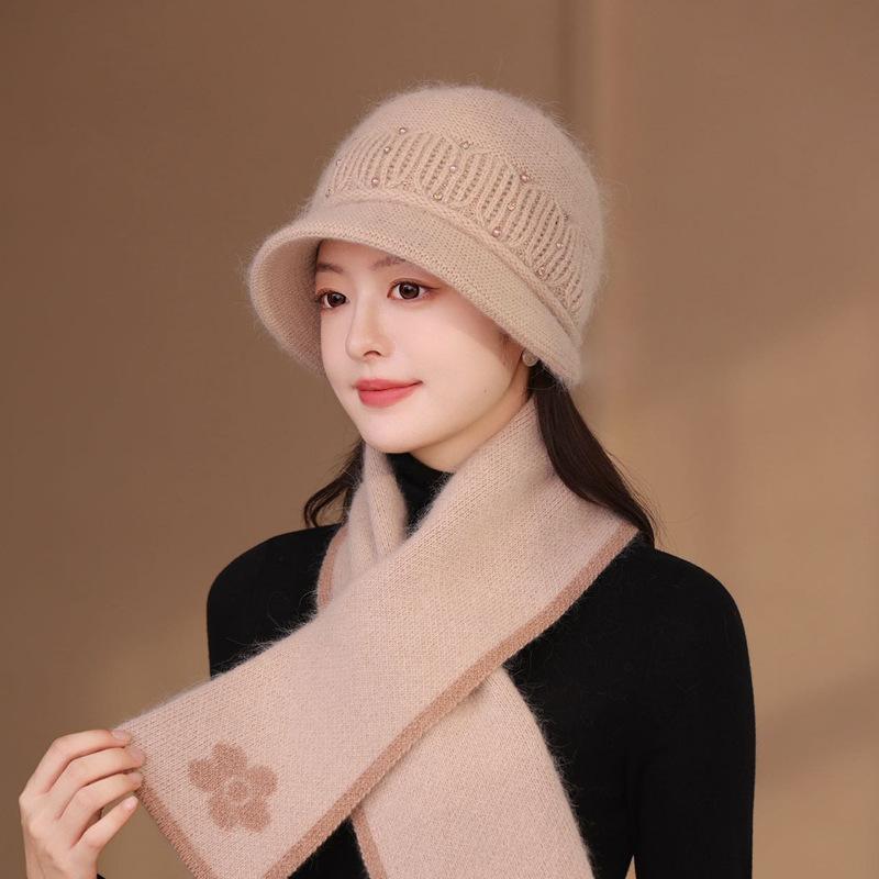 25 Autumn And Winter Warm Rabbit Fur Hat Women'S Middle-Aged And Elderly Cold-Proof Ear Protection Hat Fashionable Versatile Knitted Hat Big