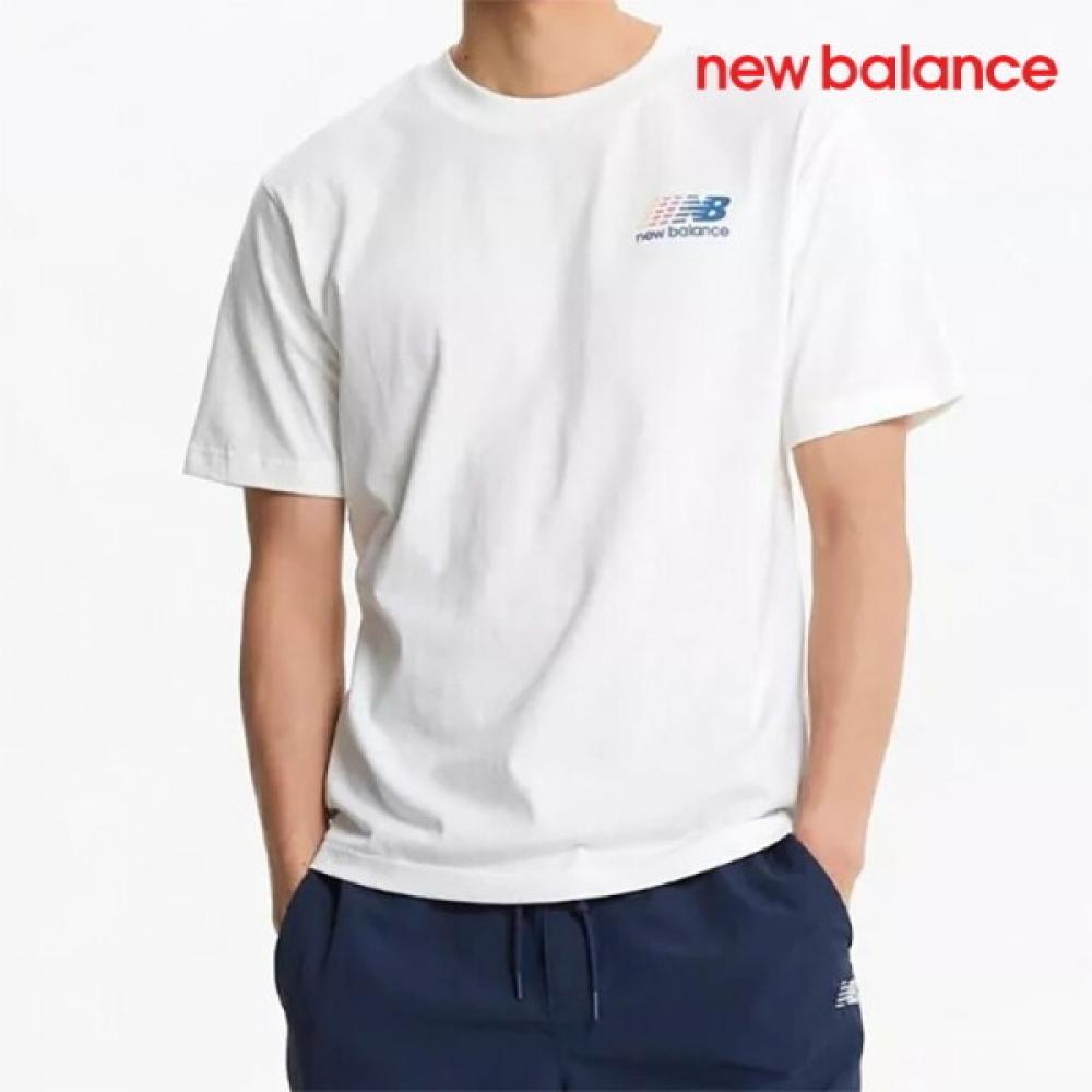 New Balance T shirT gradaTion Graphic mT51930