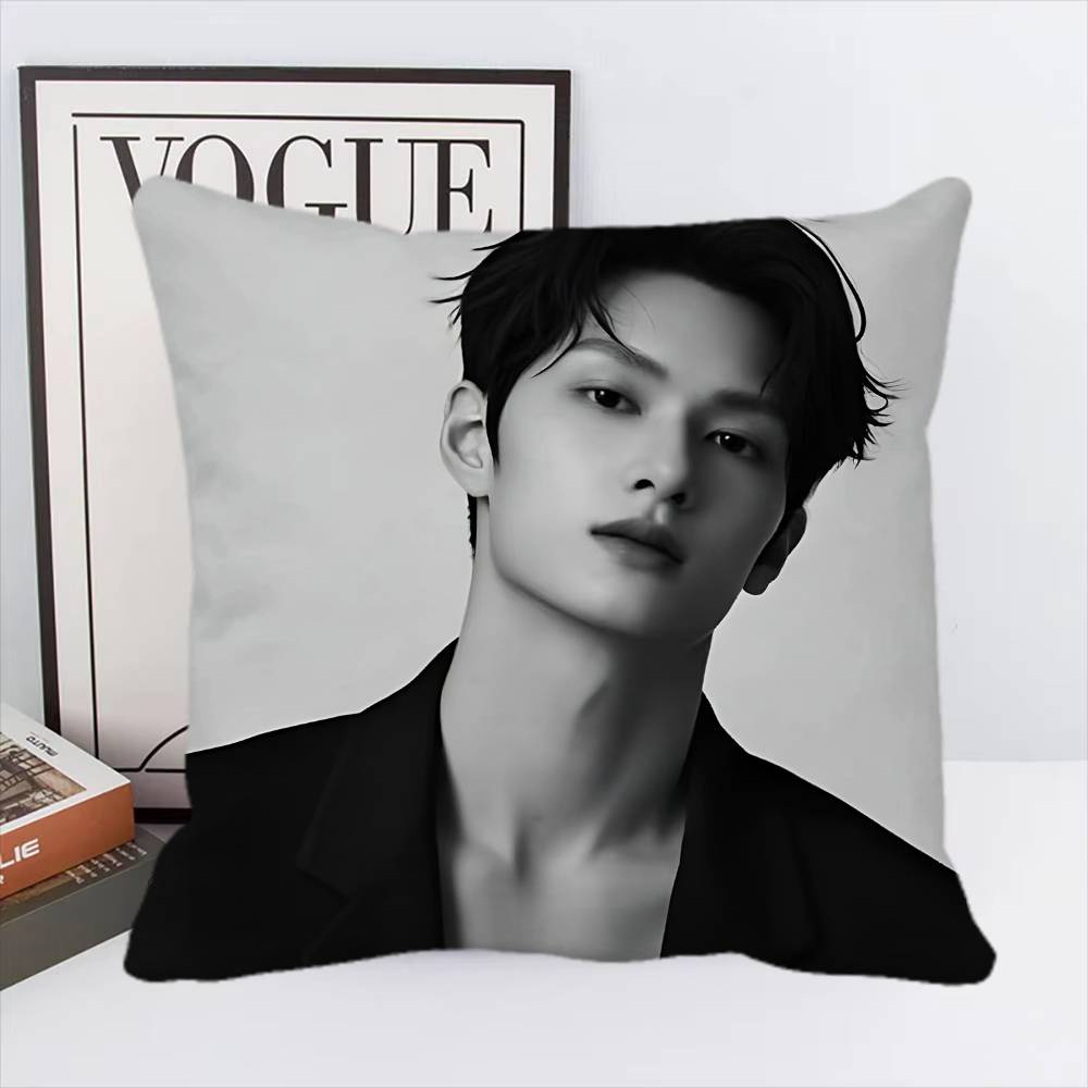 Junhui Wen Kpop Kissenbezug Quadratisches Kissen Schlafzimmer Sofa Freizeit Komfort Kissen Auto Heimdekoration