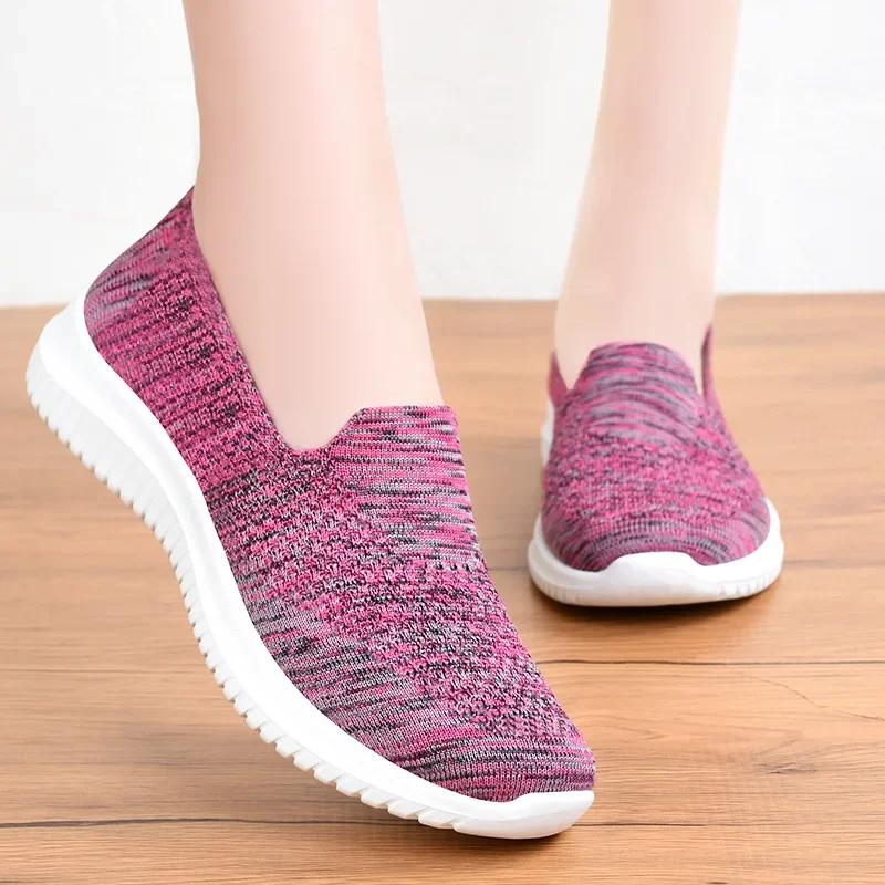 Fashion Women Casual Shoes Light Sneakers Breathable Mesh Summer knitted Vulcanized Shoes Outdoor Slip-On Sock Shoes Plus Size Tennis