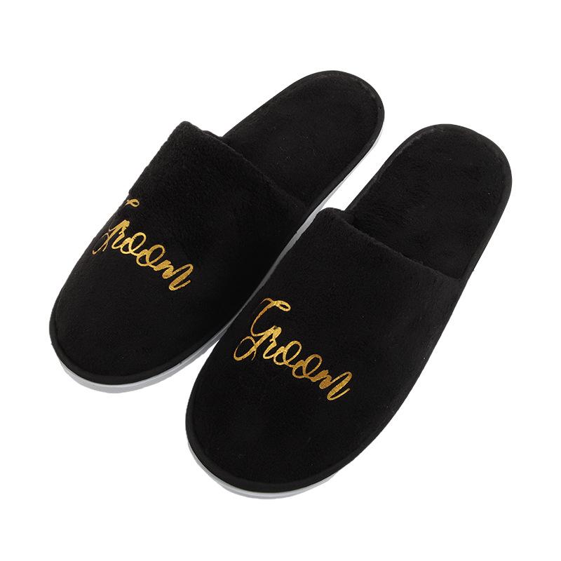 Glänzende Einweg-Hausschuhe mit englischen Buchstaben und Rutschschutz für Hotelgäste, Bräute und Brautjungfern