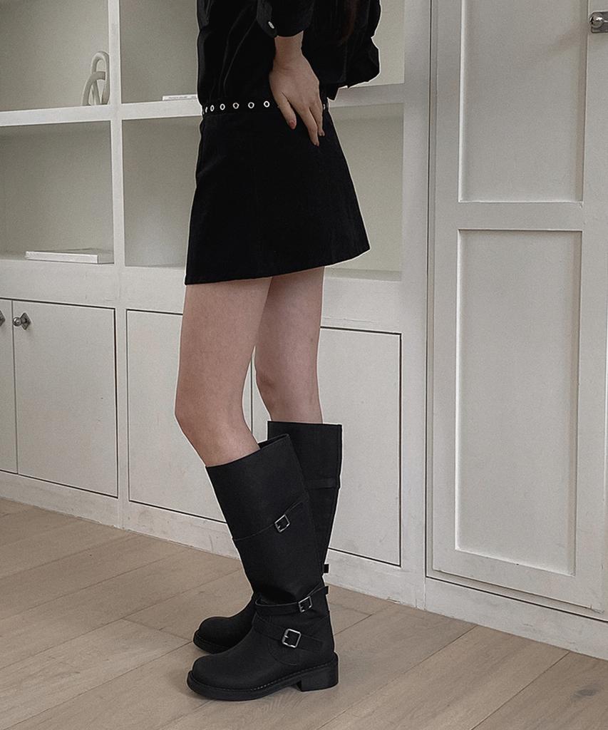 Moodnple Tori Three-Buckle Boots 4Cm 2 Colors