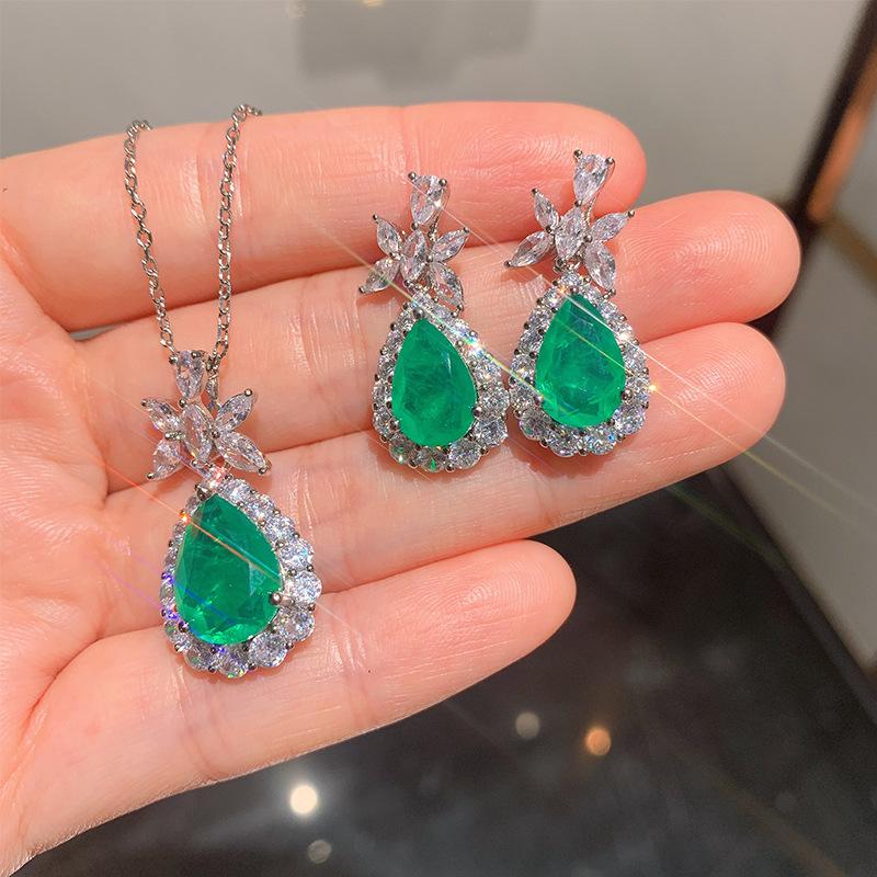Simulation Paraiba Blue Noblewoman Pendant Emerald Bride Vintage Jewelry Necklace Earring Set