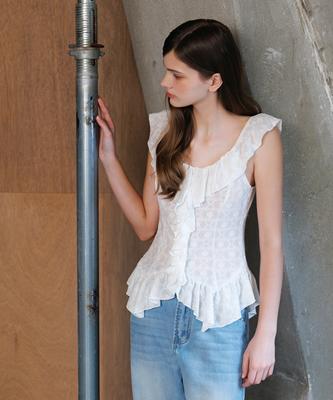HYFVE Flower Lace Frill Viscose Sleeveless Blouse