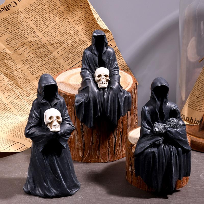 Halloween Black Robe Figurine - Black-faced Ghost for Home, Table, Car Decoration, Resin Small Halloween Decoration