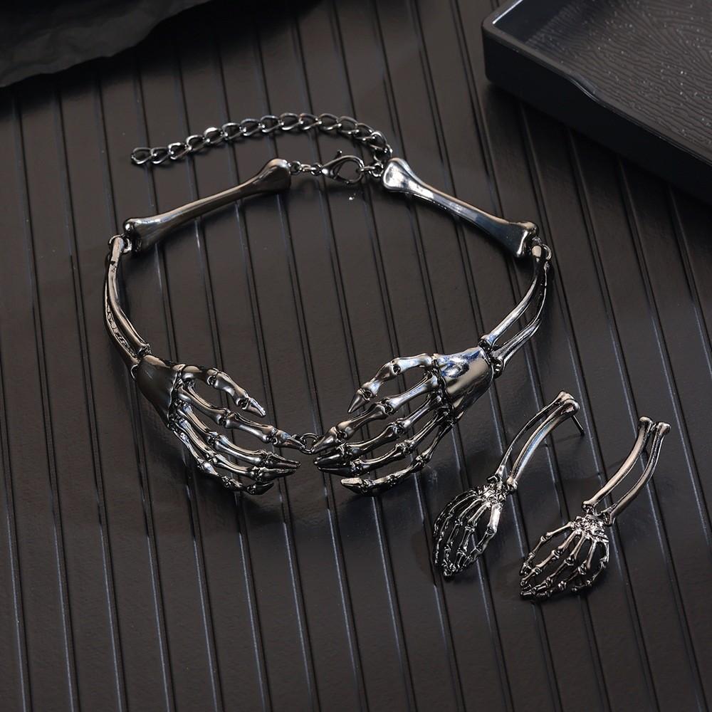 Skeleton Gothic Punk Accessory Set With Metal Bones And Pumpkin Skull For Cosplay Costumes