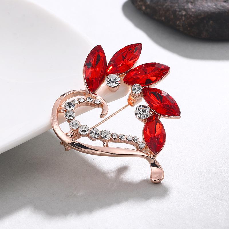 Broșă Florală de Lux cu Strasuri în Stil Coreean - Pin Elegant pentru Guler de Damă