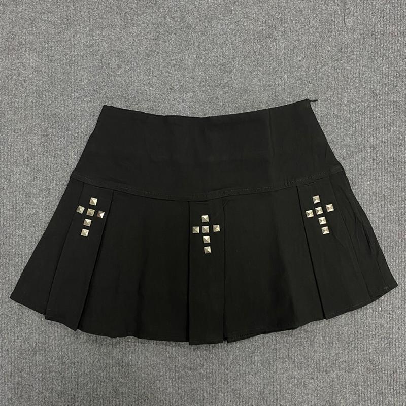 Y2K Gothic Punk Harajuku Sexy Ultra Short Rivet Pleated Skirt
