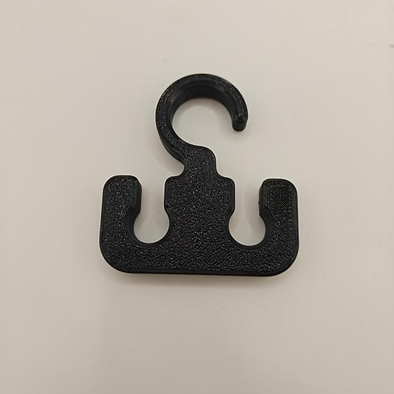 

Camping Hook - Suitable for Tents, Water Bottles, Backpacks, Lights, and Other Portable Camping Gear - Features a Durable Design чорний