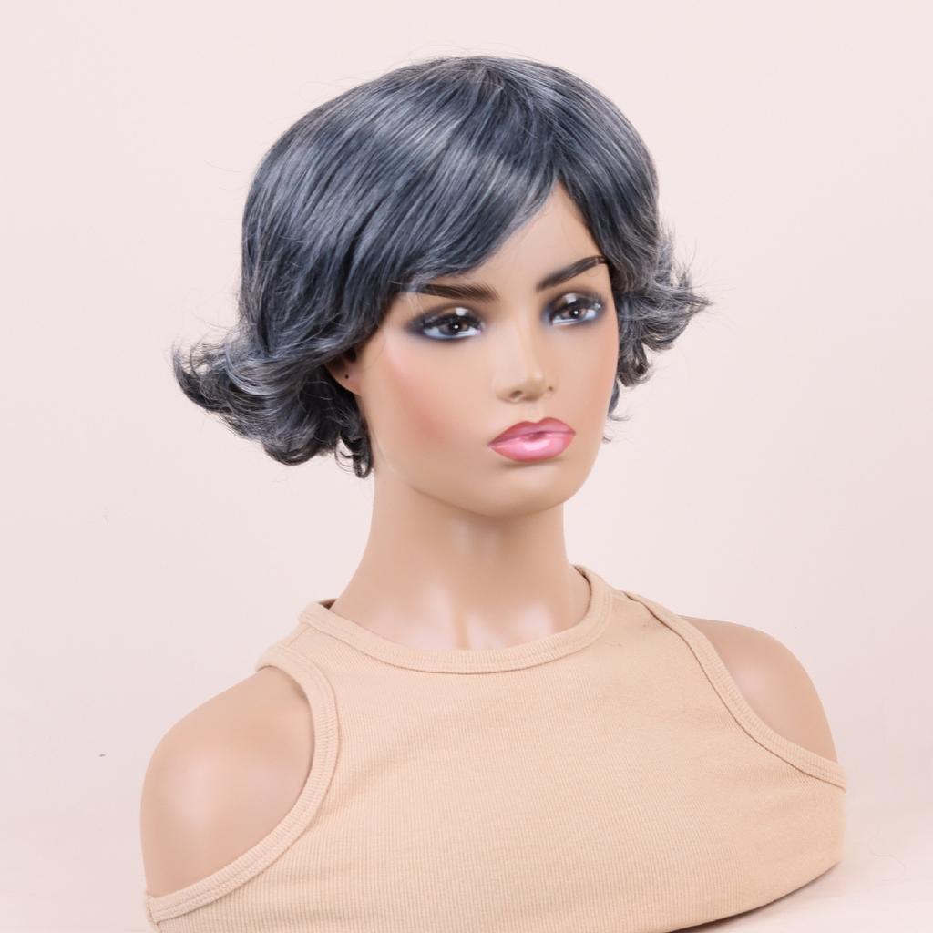 Damenmode Synthetische Flauschige Perücken mit Seitenscheitel Damen Kurze Lockige Schwarz Graue Haare Hochtemperaturfaser Perücken