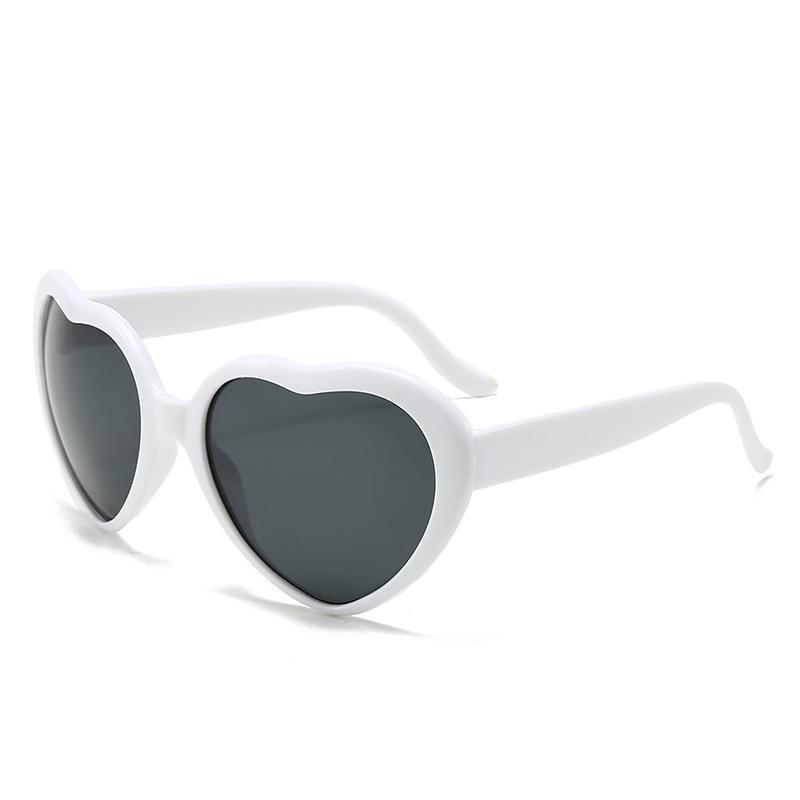 Love Heart Shaped Effects Eyewear Watch The Lights Change to Heart Shape At Night Diffraction Glasses Women Fashion Eyeglasses