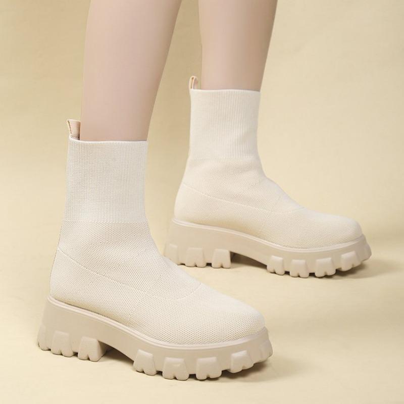 Large size fly-woven socks and boots for women's autumn new thick-soled thin boots and short boots for women