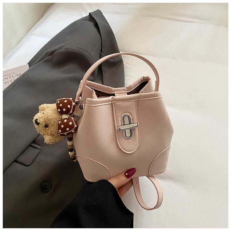 High-end Fashion Style Hand-held Shoulder Bag for Commuting and Cross-body Bucket Bag