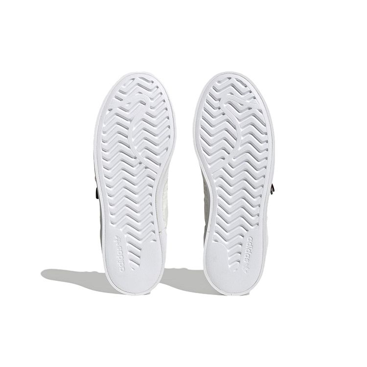 Hello Kitty x adidas Forum Bonega Hello Kitty ve Arkadaşları Kadın Spor Ayakkabı Beyaz Kirli Beyaz Çekirdek Siyah HP9781