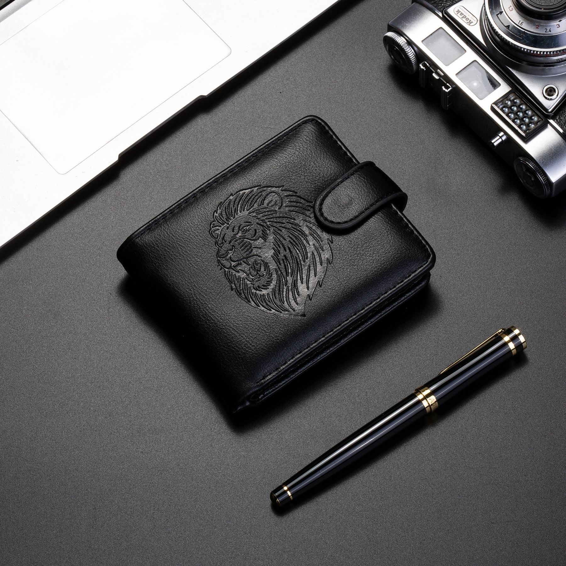 

Men s Wallet Retro Business Card Bag with Multiple Card Slots and Large Capacity Coin Purse Embossed Lion Head Horizontal Design