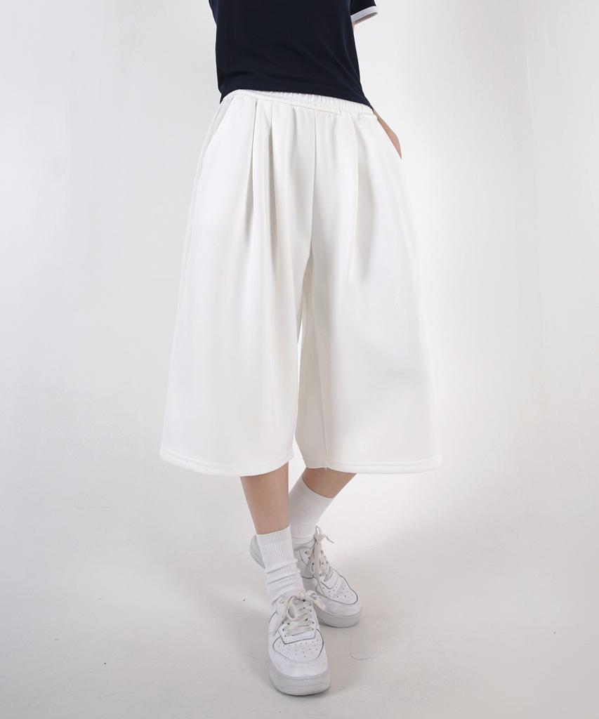 UMM Women'S Three-Tuck Wide Bermuda Shorts 3 Colors