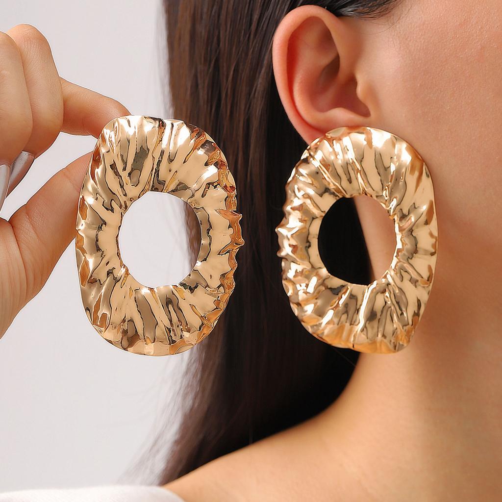 Exaggerated Gold Color Heart Oval Earrings For Women Metal Earing Jewelry Trending Irregular Wrinkled Geometric Earrings