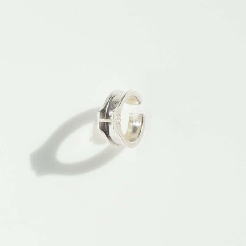 LINKY LABORATORY H beam basic earcuff